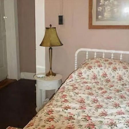 2 Sisters Bed & Breakfast ماديسون المظهر الخارجي الصورة